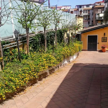 Konukevi Casale Katanya