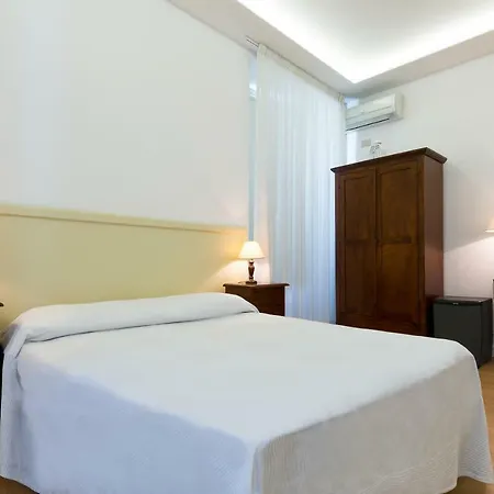 בית הארחה Casale 4*
